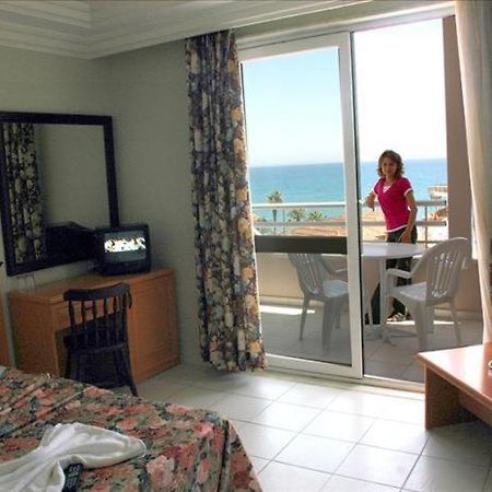 Best Beach Hotel 阿拉尼亚 客房 照片